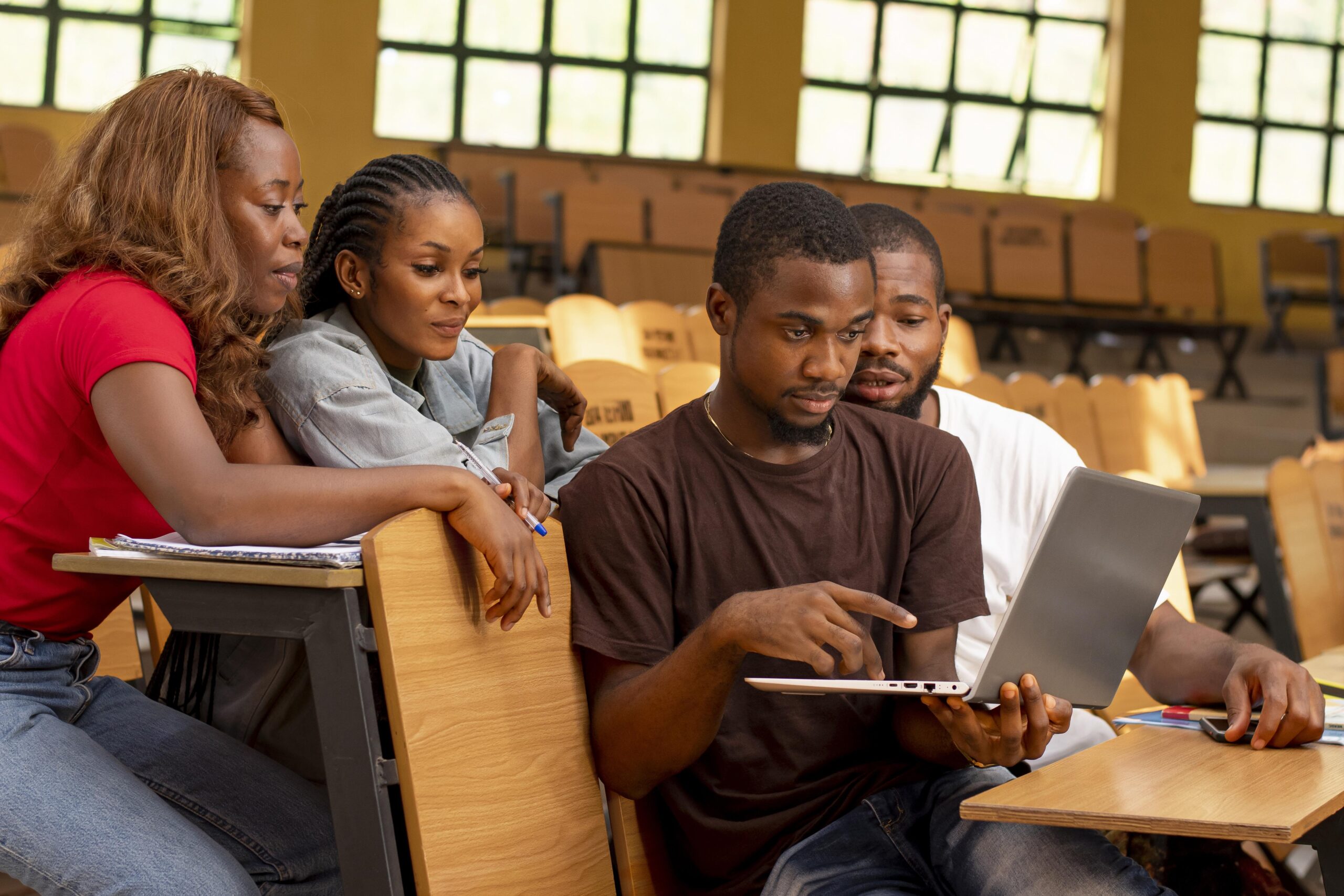 10,000 African Graduates to Benefit from Free Virtual Assistance Training