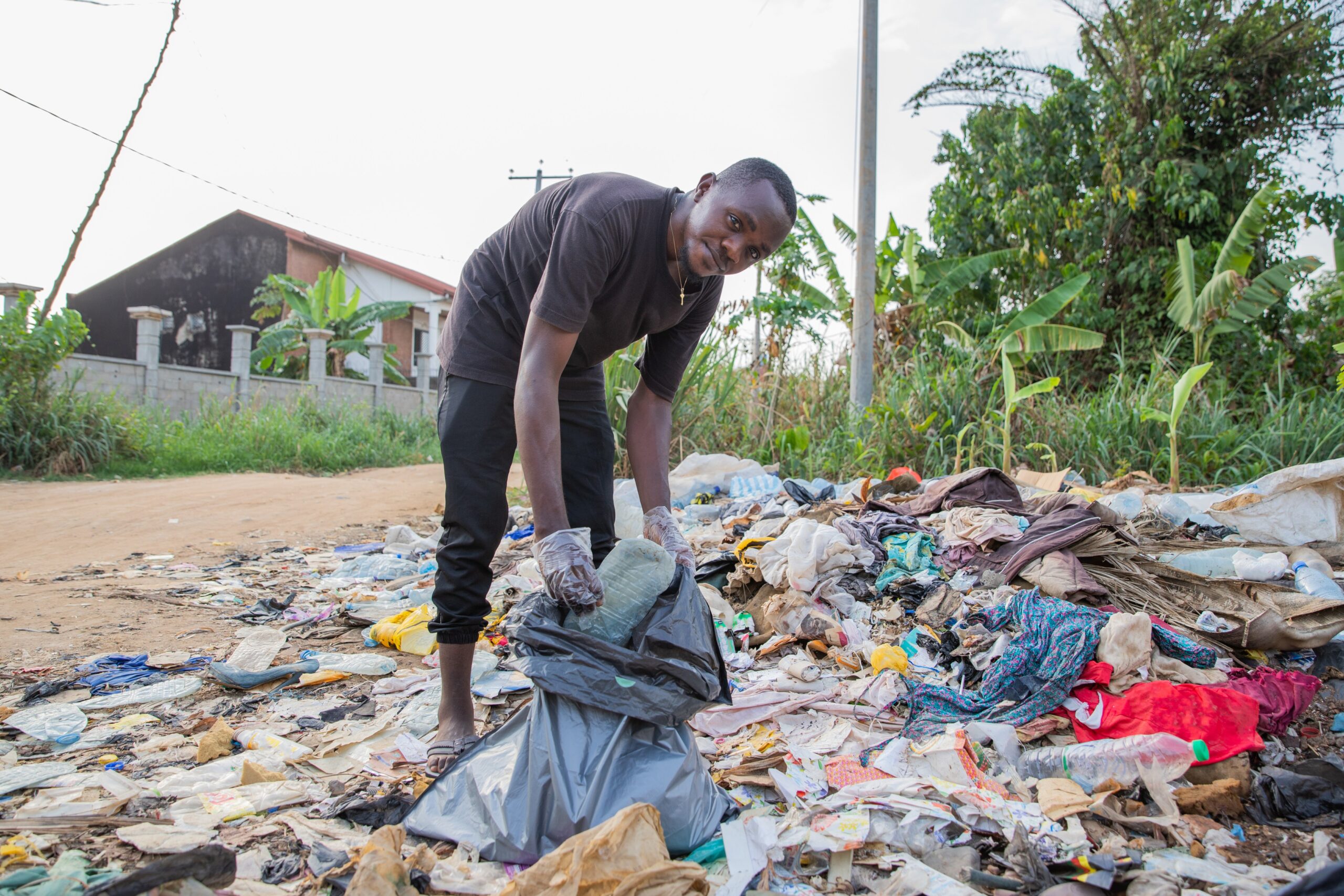 Can Recycling Fix Unemployment? Scrap Dealers Project 5 Million Jobs in 2025